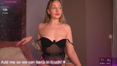 Kayleeflynn online show from February 26, 2025, 11:52 am