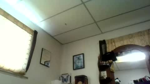 Snapshot of kayleekakesnslim chatting on November 17, 2025, 2:56 pm kaylee kakes online show from November 17, 2025, 2:56 pm