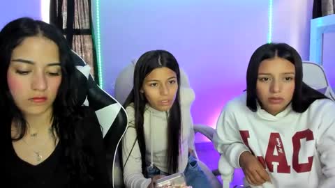 Snapshot of kaylie_xxx chatting on March 12, 2025, 8:10 pm kaylie online show from March 12, 2025, 8:10 pm