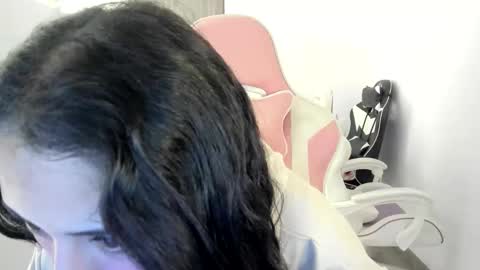 Snapshot of kaylie_xxx chatting on September 22, 2025, 11:12 am kaylie online show from September 22, 2025, 11:12 am
