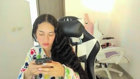 Snapshot of kaylie_xxx chatting on October 9, 2025, 2:37 pm kaylie online show from October 9, 2025, 2:37 pm