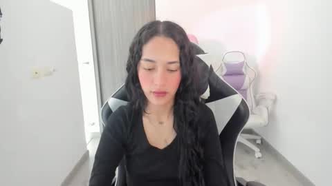 Snapshot of kaylie_xxx chatting on October 11, 2025, 1:20 pm kaylie online show from October 11, 2025, 1:20 pm