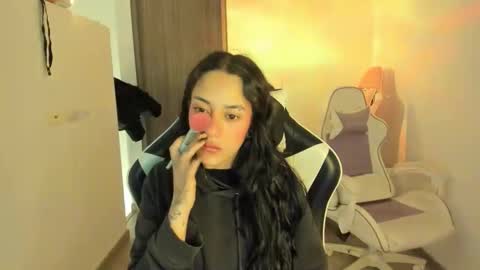 kaylie online show from November 29, 2025, 11:02 am