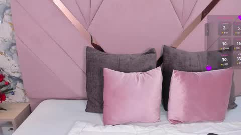 Snapshot of kaylin_jann chatting on December 18, 2025, 5:30 pm Kaylin Jann online show from December 18, 2025, 5:30 pm