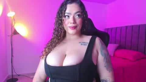 Snapshot of kaylla_evans chatting on December 14, 2025, 10:14 pm Kay MODEL INDEPENDENT online show from December 14, 2025, 10:14 pm