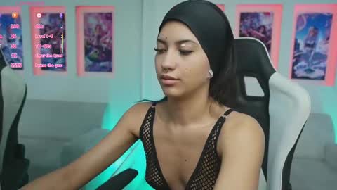 Snapshot of kayraowen chatting on September 9, 2025, 11:43 am Kayra online show from September 9, 2025, 11:43 am