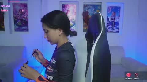 Kayra online show from October 18, 2025, 11:33 am