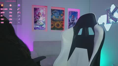 Kayra online show from December 5, 2025, 12:03 pm