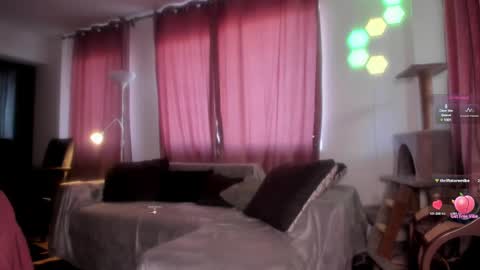 Snapshot of kayyrachyl chatting on February 1, 2025, 2:34 pm kayyrachyl online show from February 1, 2025, 2:34 pm