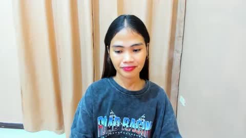 Snapshot of kazel_dominant chatting on February 28, 2025, 3:15 pm KAZEL online show from February 28, 2025, 3:15 pm