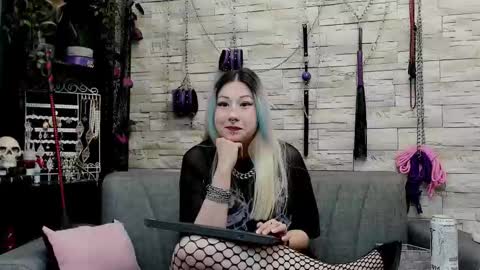 Miss Kazia online show from March 4, 2026, 2:06 am