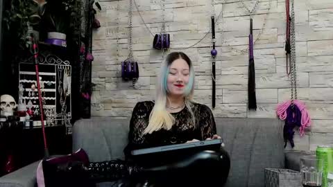 Miss Kazia online show from March 6, 2026, 2:08 am