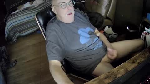 kbuum68 online show from January 16, 2025, 8:25 pm