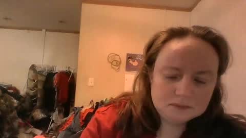 kcandler27 online show from October 24, 2025, 6:32 am