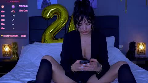 I m Cassie  and would be my pleasure to have you in my room  online show from September 12, 2025, 5:57 pm