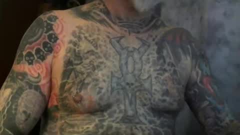 Snapshot of keeeeeeeeeeeeef chatting on October 28, 2025, 9:39 pm keeeeeeeeeeeeef online show from October 28, 2025, 9:39 pm