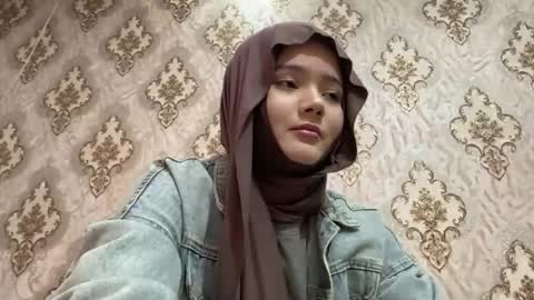 Snapshot of keeleylandrie chatting on February 7, 2026, 11:03 am Kate online show from February 7, 2026, 11:03 am