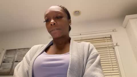 Keephimcum69me online show from November 28, 2025, 8:28 am