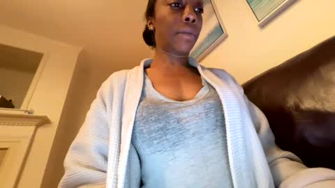 Snapshot of keephimcum69me chatting on February 6, 2026, 5:12 am Keephimcum69me online show from February 6, 2026, 5:12 am