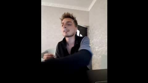 Snapshot of keetherwulf chatting on January 19, 2026, 12:31 pm keetherwulf online show from January 19, 2026, 12:31 pm