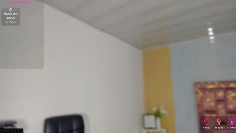 Snapshot of keila_mendoza chatting on February 22, 2026, 9:13 pm Keila online show from February 22, 2026, 9:13 pm