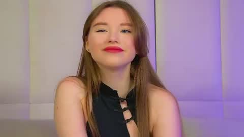 Keira online show from June 23, 2026, 6:28 pm