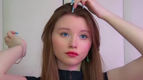 Keira online show from July 13, 2026, 6:11 pm