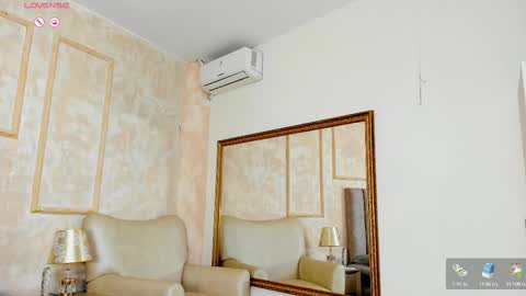 keirahartz online show from February 24, 2025, 8:17 am