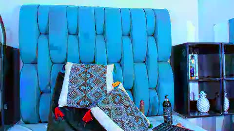 Snapshot of keiralennox chatting on February 8, 2025, 7:38 pm online show from February 8, 2025, 7:38 pm
