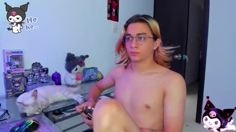 Snapshot of keita_moon chatting on October 12, 2025, 4:17 pm Keita moon online show from October 12, 2025, 4:17 pm