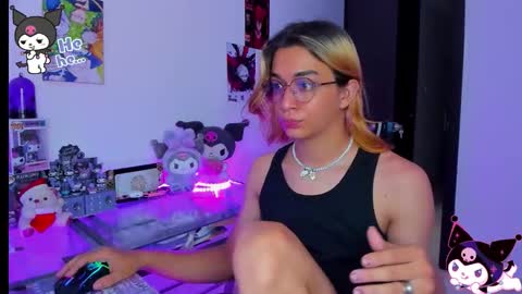 Snapshot of keita_moon chatting on November 3, 2025, 8:10 pm Keita moon online show from November 3, 2025, 8:10 pm