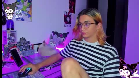 Snapshot of keita_moon chatting on November 4, 2025, 10:53 pm Keita moon online show from November 4, 2025, 10:53 pm