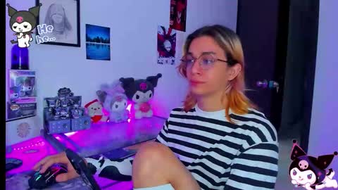 Snapshot of keita_moon chatting on December 3, 2025, 2:04 pm Keita moon online show from December 3, 2025, 2:04 pm