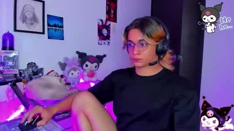 Snapshot of keita_moon chatting on December 13, 2025, 8:47 pm Keita moon online show from December 13, 2025, 8:47 pm