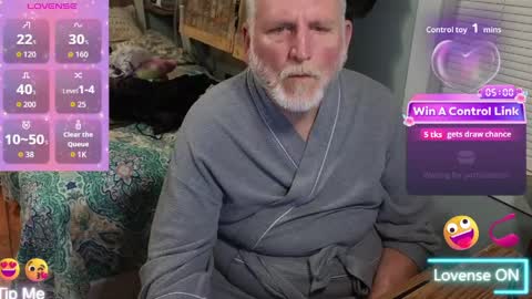 Snapshot of keithobrian chatting on April 13, 2026, 2:28 am Keithobrian online show from April 13, 2026, 2:28 am