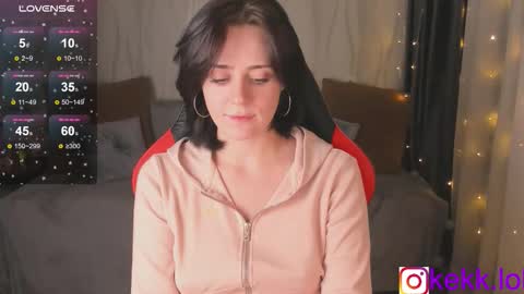 Snapshot of kek_____ chatting on December 19, 2025, 6:48 pm Call me Nat online show from December 19, 2025, 6:48 pm