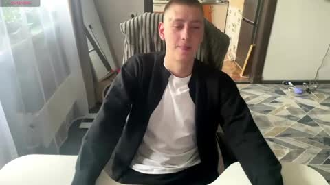 keksik__ online show from May 22, 2026, 3:46 am
