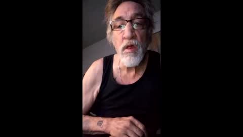 Snapshot of kellasjeffrey chatting on February 2, 2026, 1:04 am kellasjeffrey online show from February 2, 2026, 1:04 am