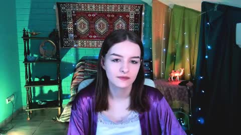 kelliebanshe online show from April 9, 2026, 4:56 am
