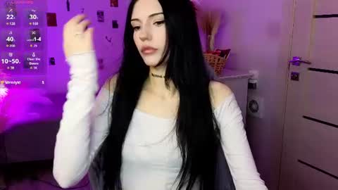 Kelly online show from July 12, 2026, 9:17 pm