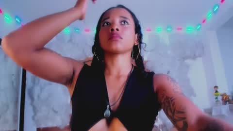 kelly__thomson online show from February 13, 2025, 12:46 am