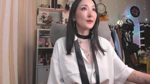 Leia online show from March 25, 2026, 7:03 am