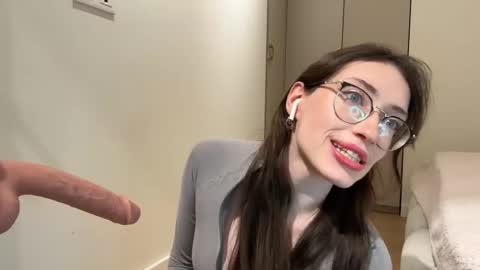 Kelly online show from January 13, 2026, 5:40 pm