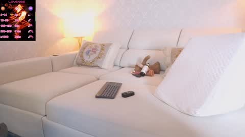 Snapshot of kellyfernandes chatting on February 24, 2026, 5:33 pm vanessa online show from February 24, 2026, 5:33 pm