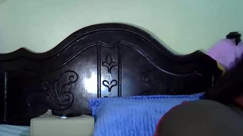 kellymine_ online show from February 4, 2026, 4:02 pm