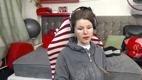 Snapshot of kellynumber chatting on February 4, 2026, 6:25 pm kelly online show from February 4, 2026, 6:25 pm