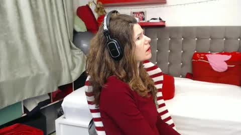 Snapshot of kellynumber chatting on February 24, 2026, 2:37 pm kelly online show from February 24, 2026, 2:37 pm