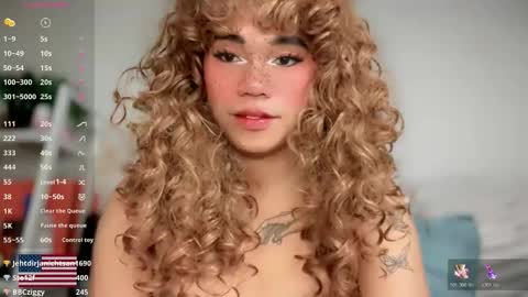 Kelly Smith online show from April 2, 2026, 8:01 am