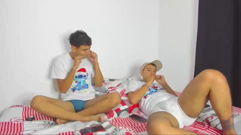 Snapshot of kelvin_hot276 chatting on December 2, 2025, 3:01 am kelvin_hot276 online show from December 2, 2025, 3:01 am