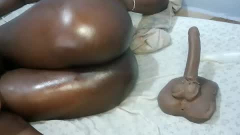 kem2000400282 online show from November 15, 2025, 11:21 pm